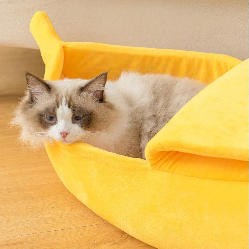 Cozy Cat House Bed in Banana Shape for Kittens