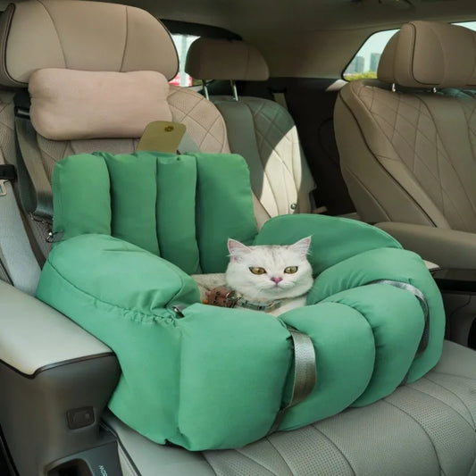 Comfortable and portable bag for cats